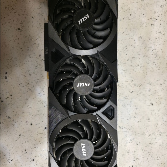 MSI GeForce RTX 3070 Ti with Black and Gray Design - Picture 5 of 11
